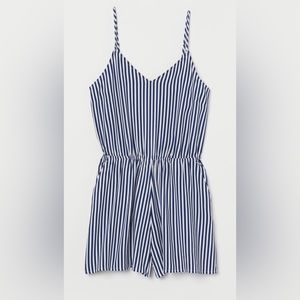 Divided striped romper with adjustable straps, size 0